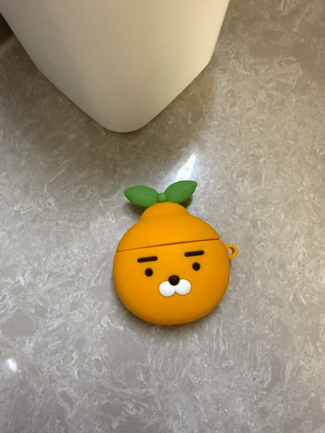 카카오프렌즈 라이언 한라봉 에어팟 케이스 (프로호환안됨)