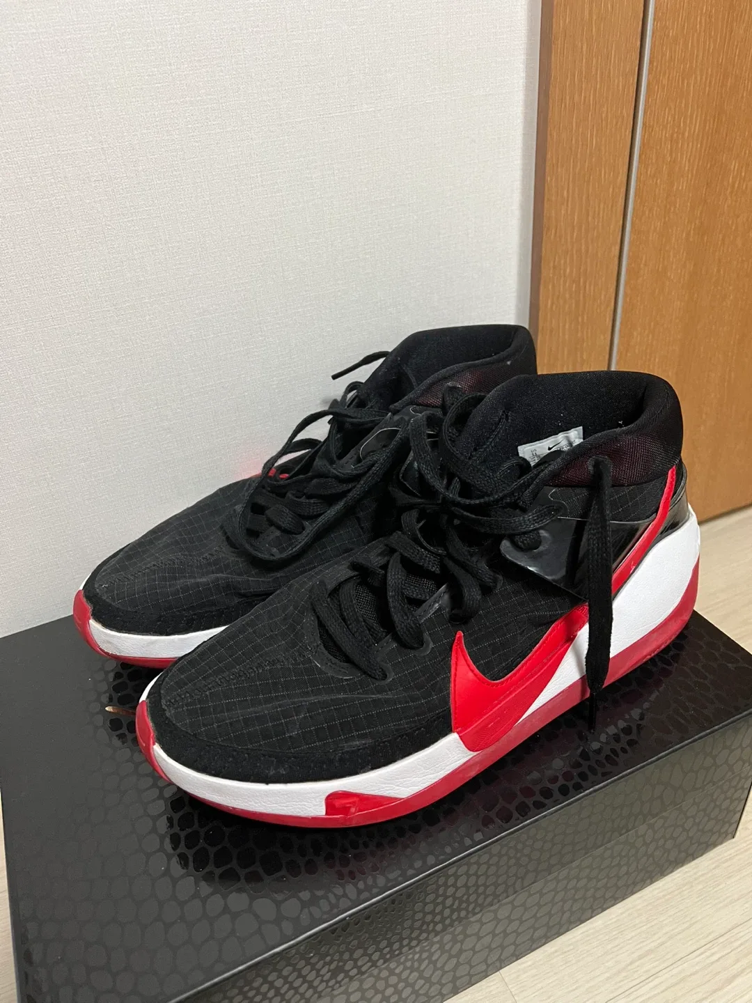 [중고] 나이키 농구화 KD13 검빨 290mm