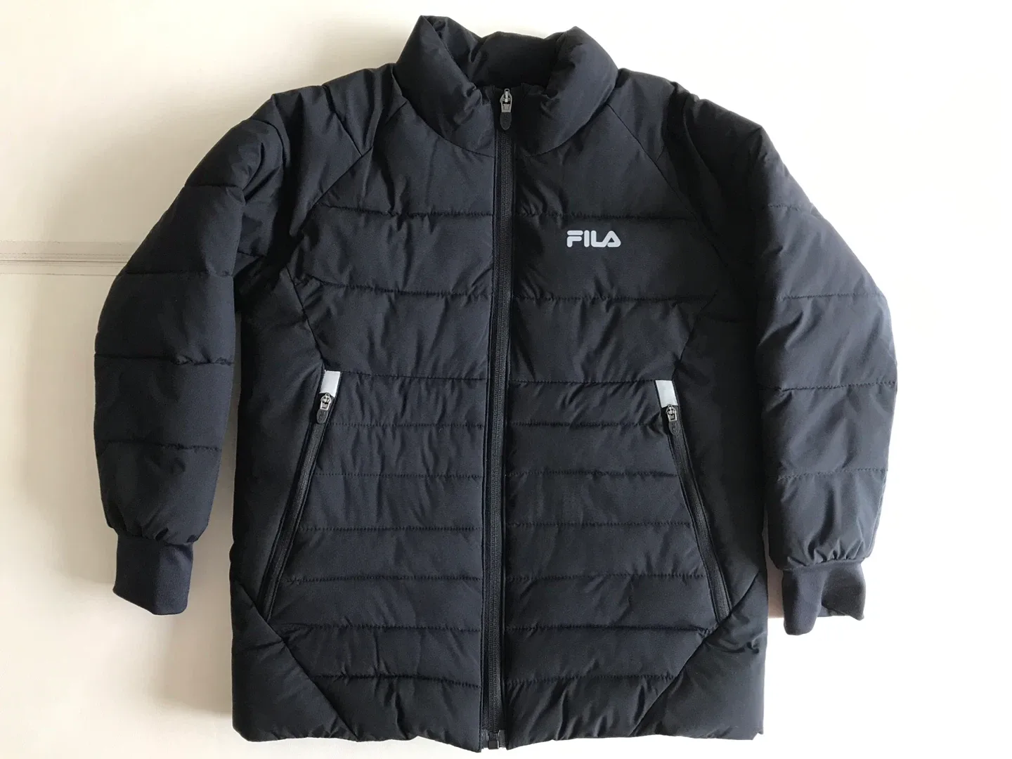 휠라 아동 블랙 패딩 중고-120