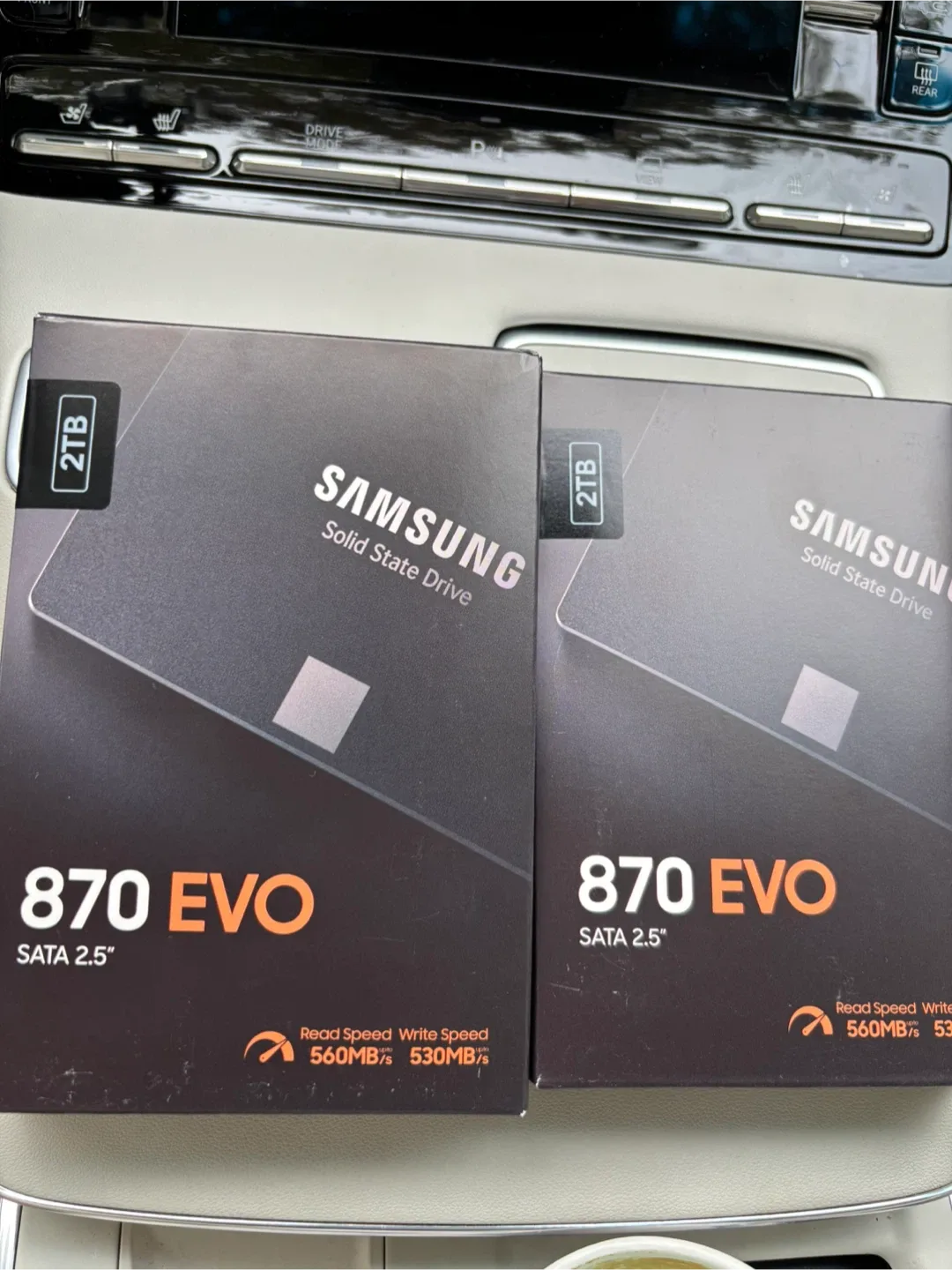 삼성 870 EVO SSD 2TB 새제품