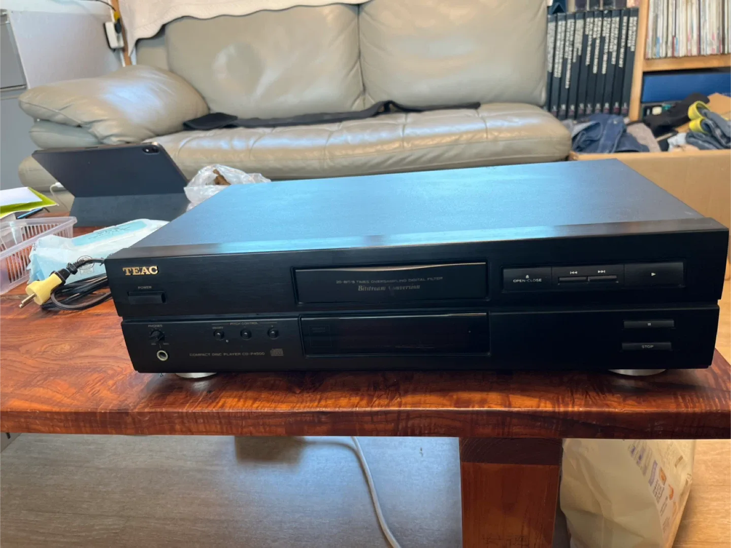 TEAC CD-P4500 CD 플레이어