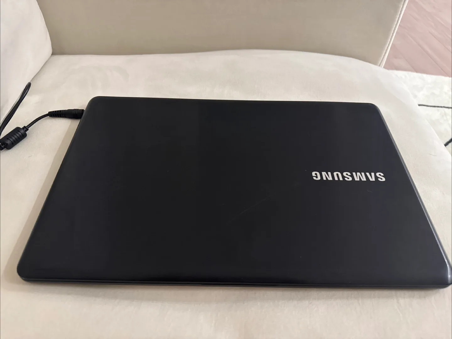 삼성 노트북 블랙삼성노트북 NT500R5M-K23B 중고 판매