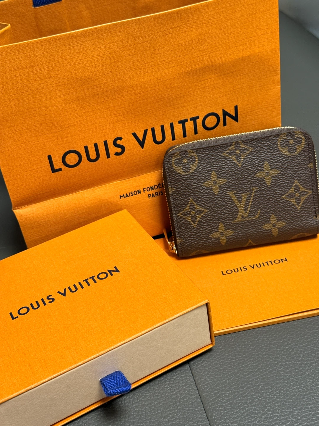 루이비통 지피코인퍼스 새상품급 급처