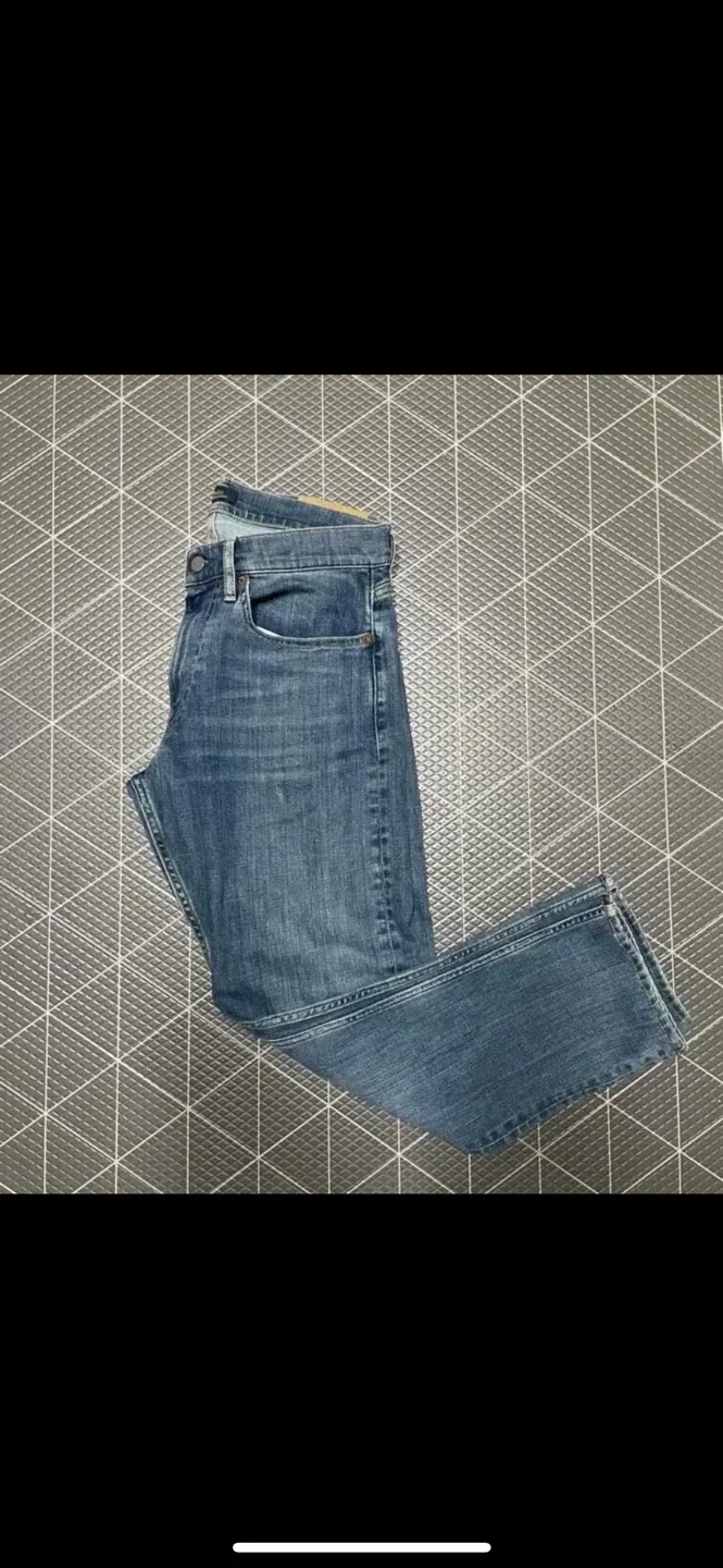 [중고] 폴로 청바지  허리 : 31 기장 : 사진첨부(오차 있을 수 있음)