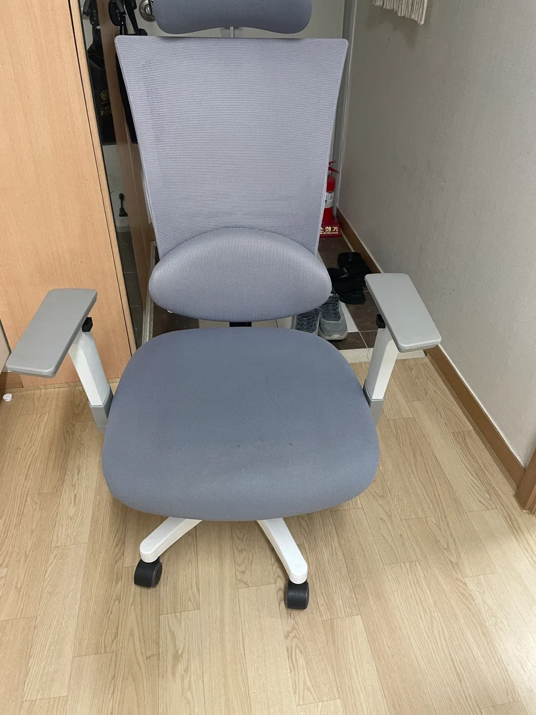 중고 가정용 메쉬의자 팝니다