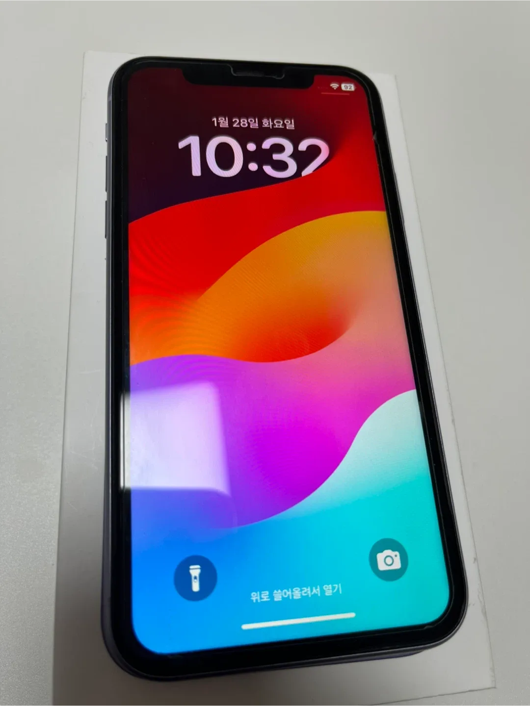 아이폰 11 , 128GB 중고 팝니다.