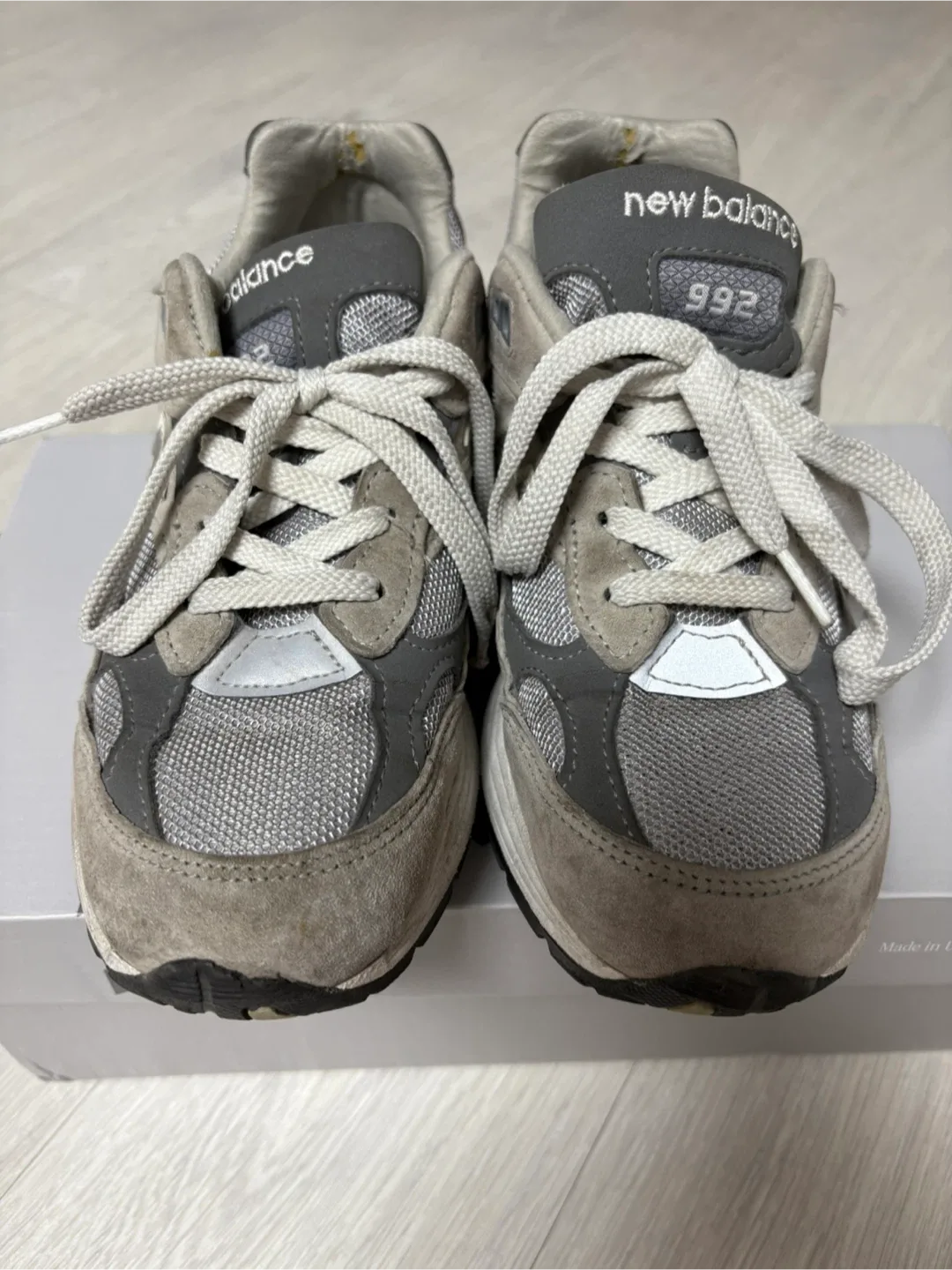 뉴발란스 992 회색 230 사이즈 중고