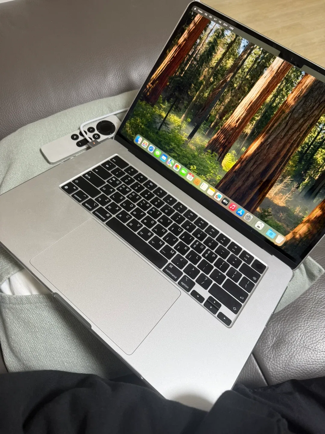 [거의새것]맥북에어15인치 M2 칩 8GB RAM 256GB SSD