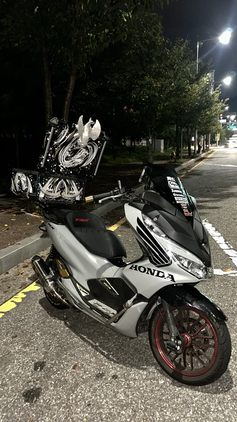 pcx125 20FW 판매합니다