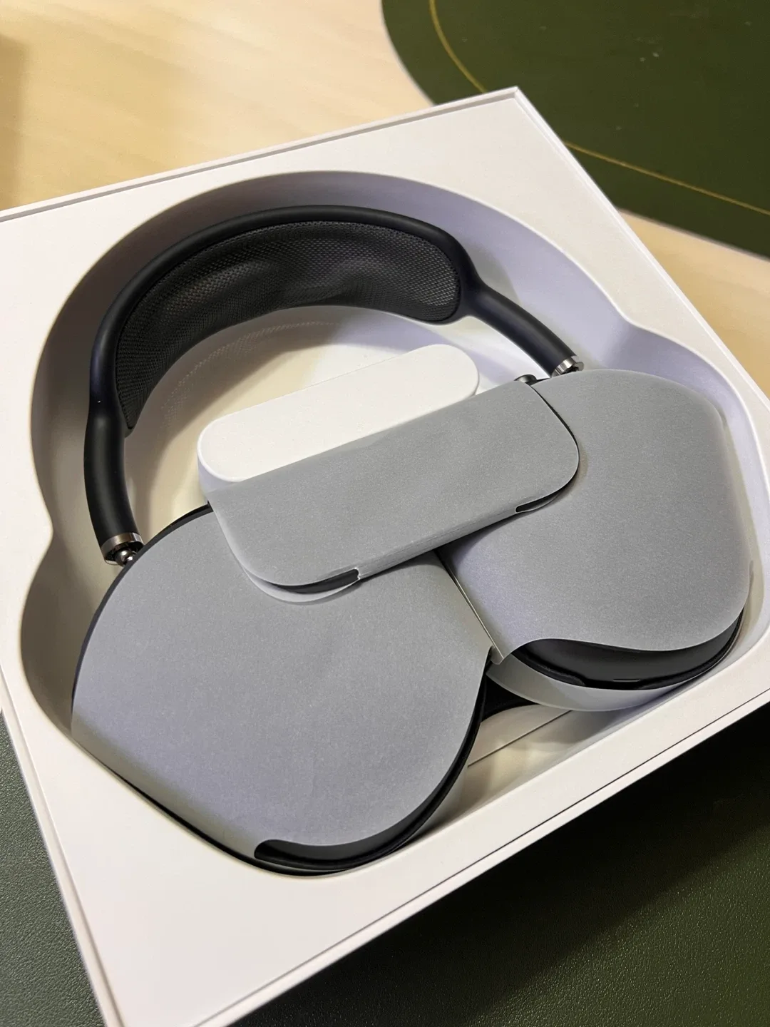 에어팟 맥스 스페이스그레이 (중고민트급 / 풀구성)