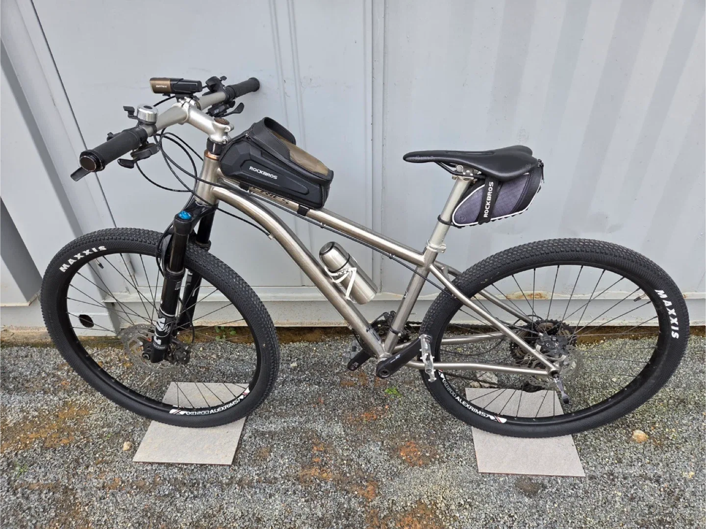 코난트 T870 티타늄 MTB 자전거 팝니다