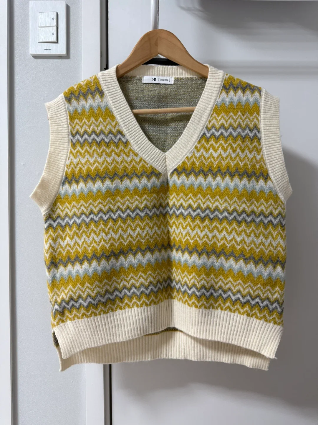 니트 조끼 (중고)