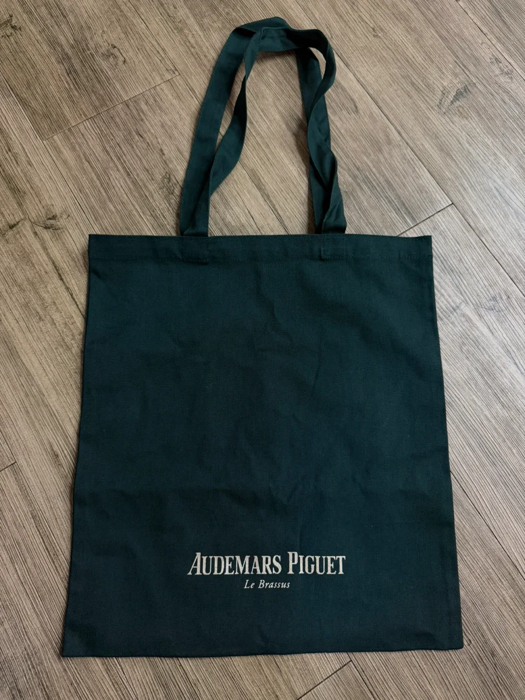 오데마피게 Audemars Piguet 에코백