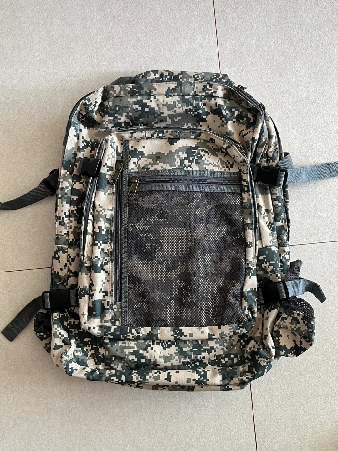 [중고] 밀리터리 디지털 백팩