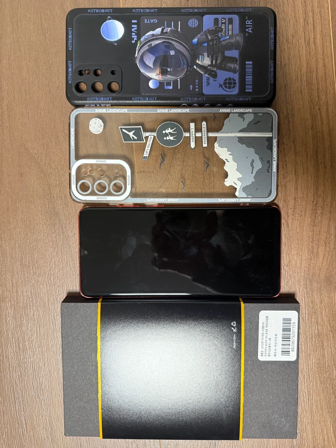 갤럭시 s20+ 레드색상 판매 합니다.