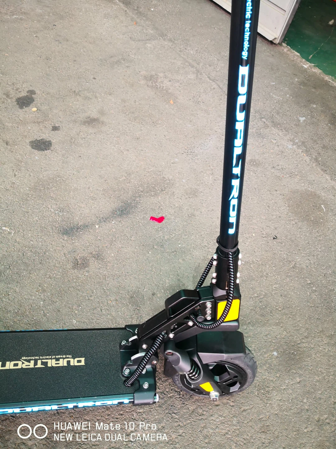 듀얼트론 전동 킥보드 블랙