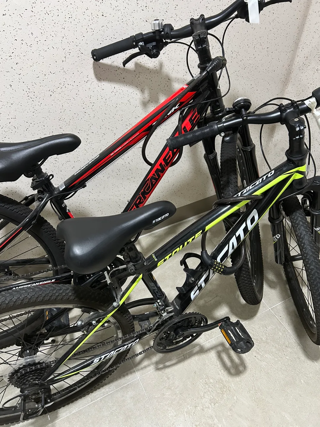 자전거 판매합니다 (초등학교 저중고학년) (빨강은 팔렸습니다)