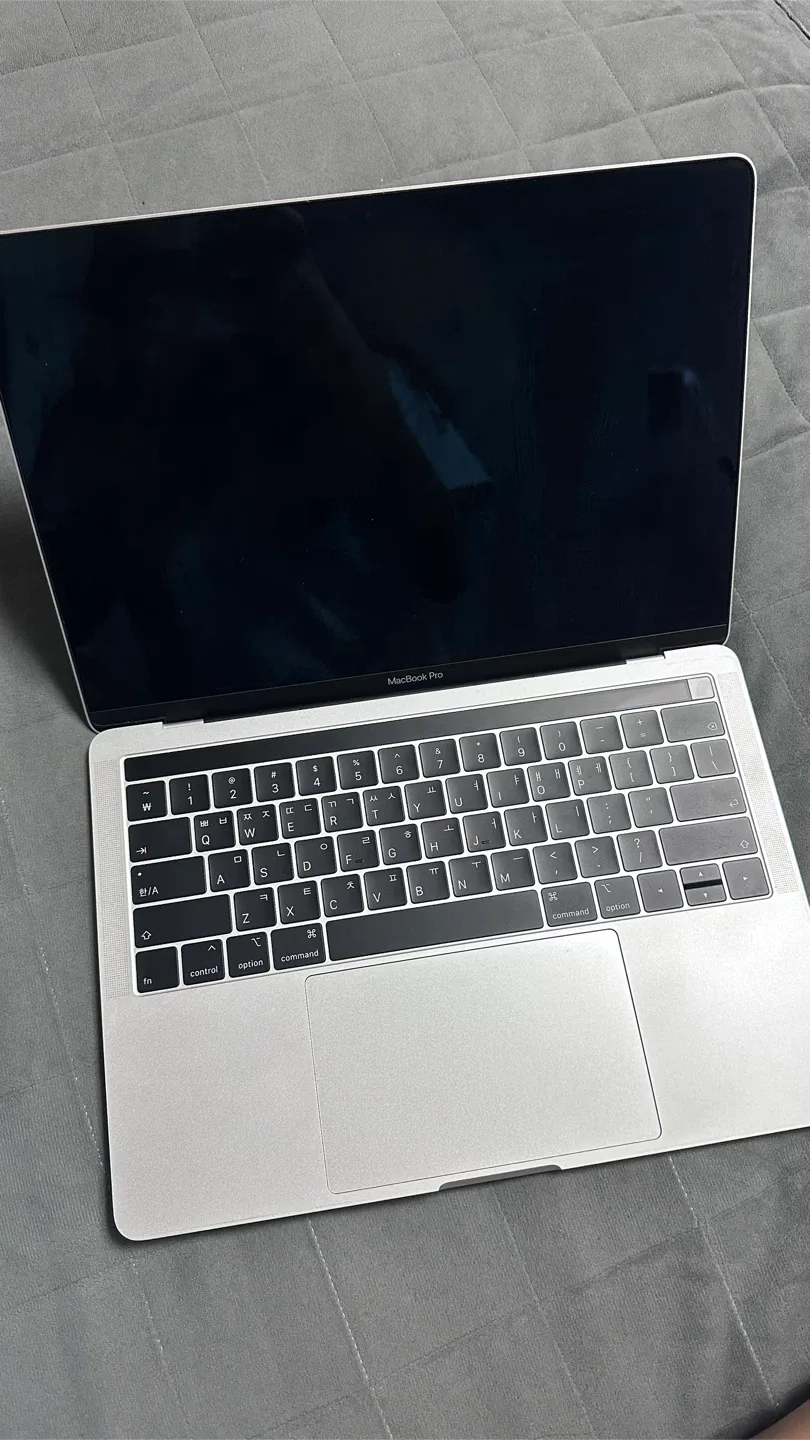 맥북 프로 13인치 2019 i5 (마지막가격)