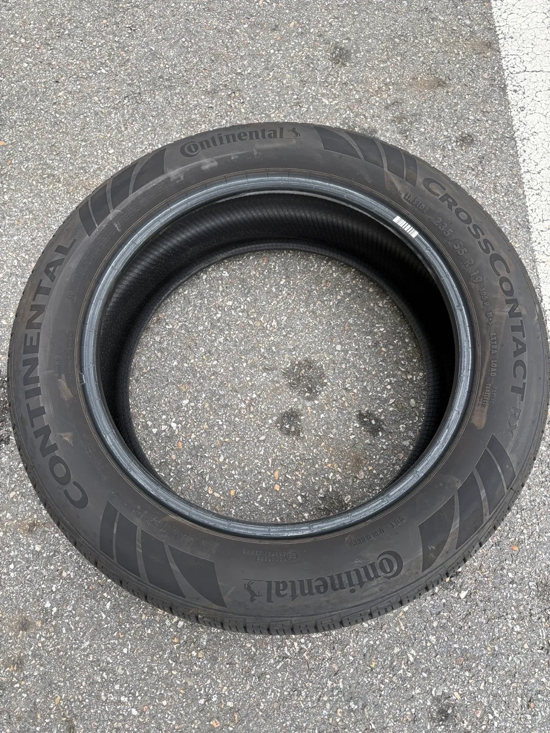 콘티넨탈 235/55R19 중고타이어