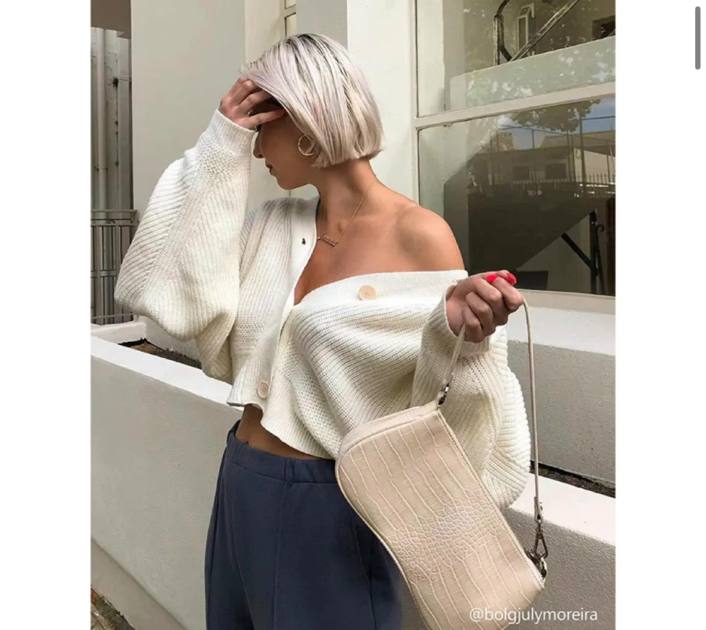 JW PEI 아이보리 숄더백