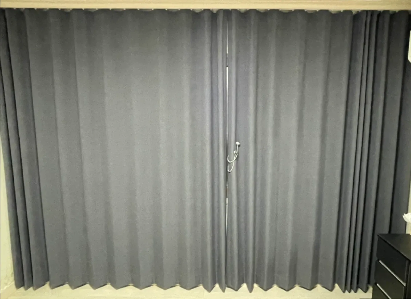 다크그레이 형상기억 암막커튼, 핀형, 레일 포함