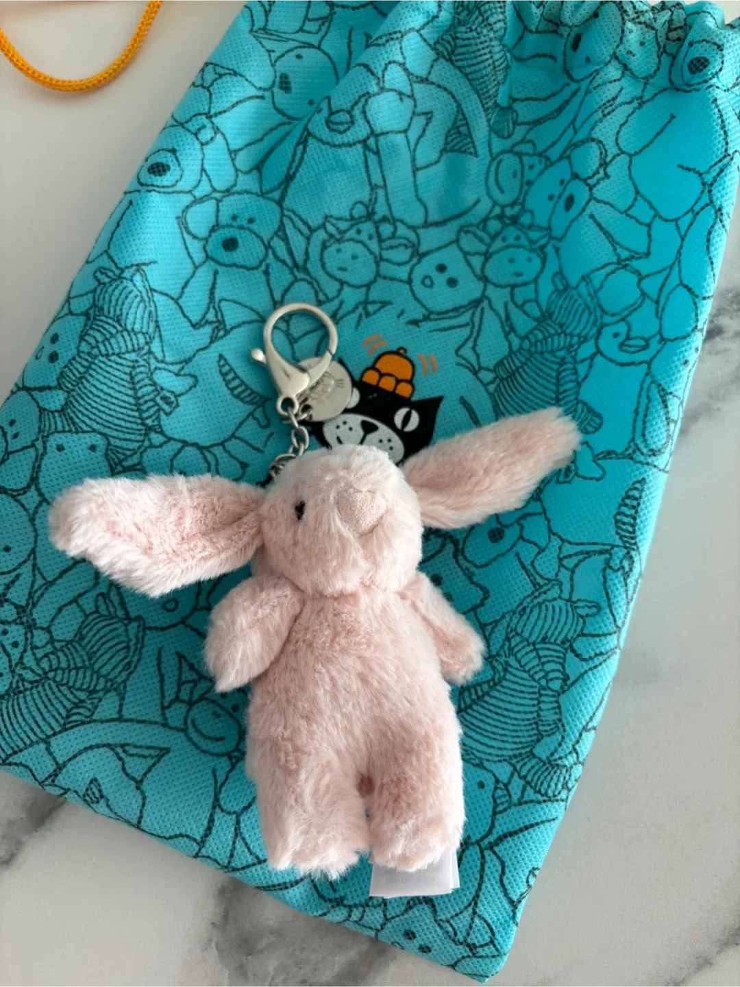 젤리캣 핑크 버니 키링