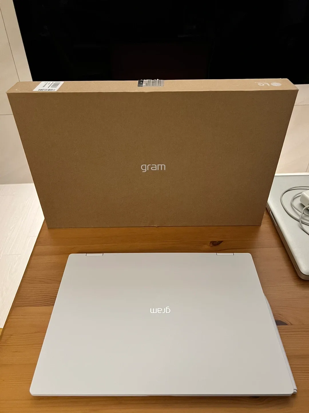 2025 LG 그램 Pro 360 16인치 화이트 중고(거의새제품