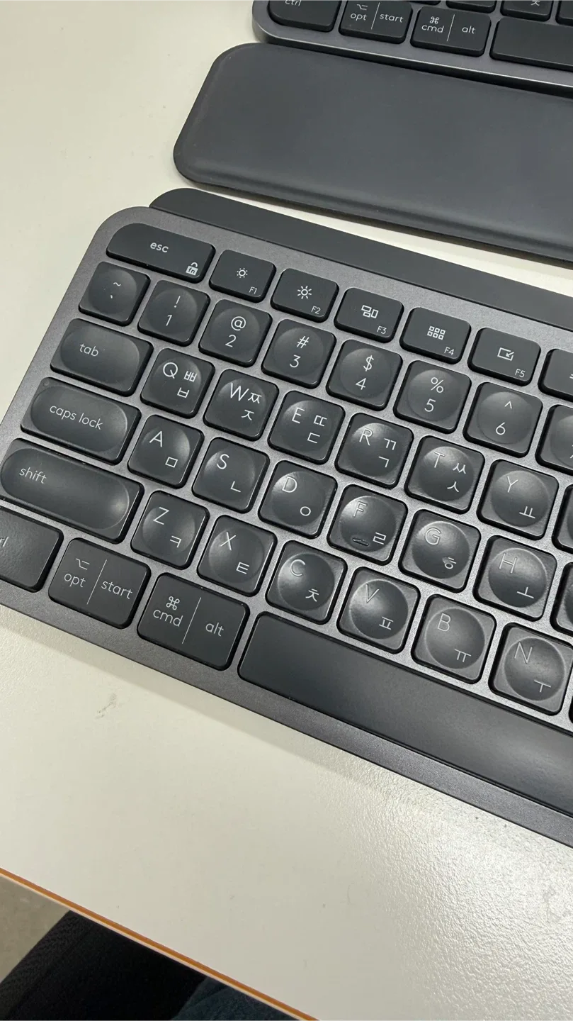 (이번주까지 직거래) 로지텍 mx keys 중고 급처