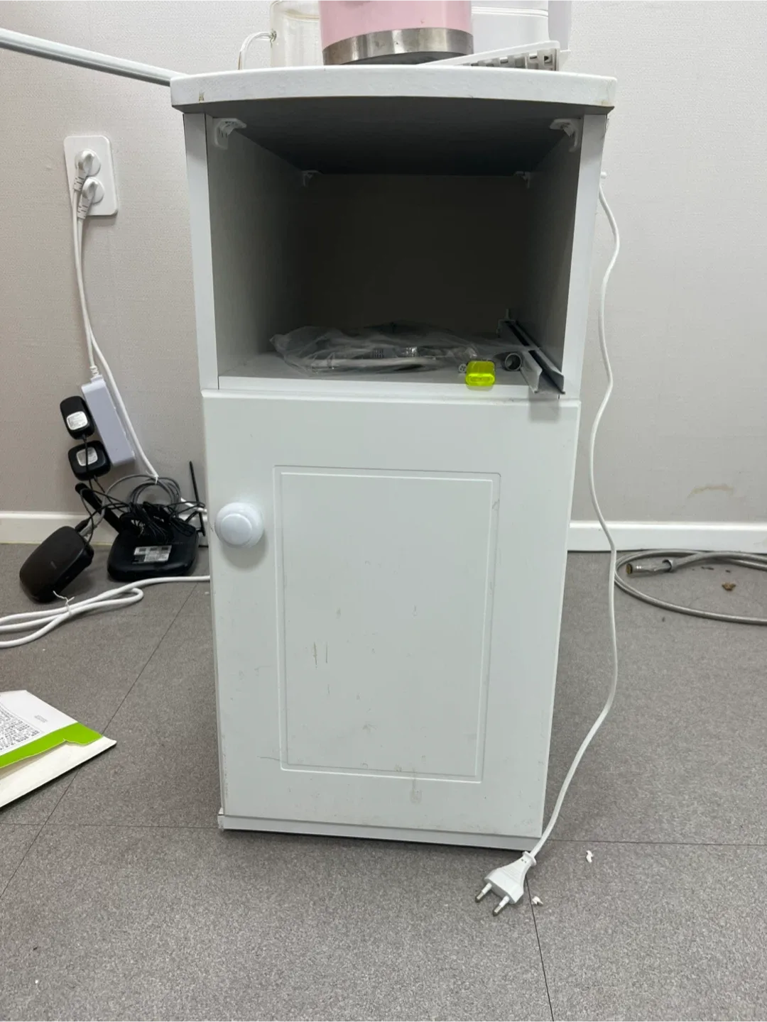 화이트 미니 수납 협탁