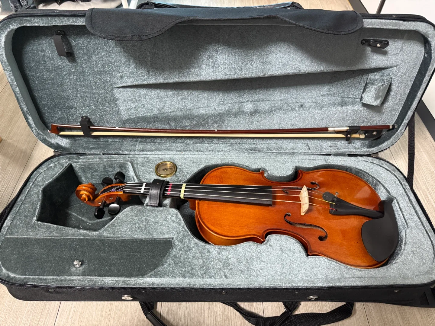 중고 비올라 세트 (활, 케이스 포함)