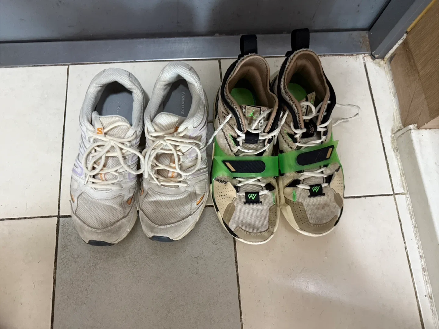 중고 - 남성 운동화 살로몬 나이키 2종 판매 사이즈 280 개별 판매
