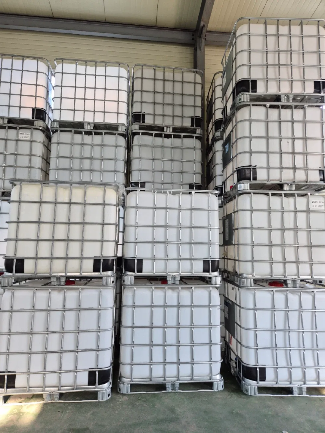 중고) 1톤 물탱크 IBC탱크 팝니다