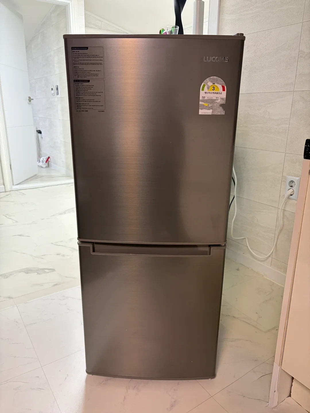 루컴즈 슬림형 106L 2도어 냉장고 (중고, 설비이상)