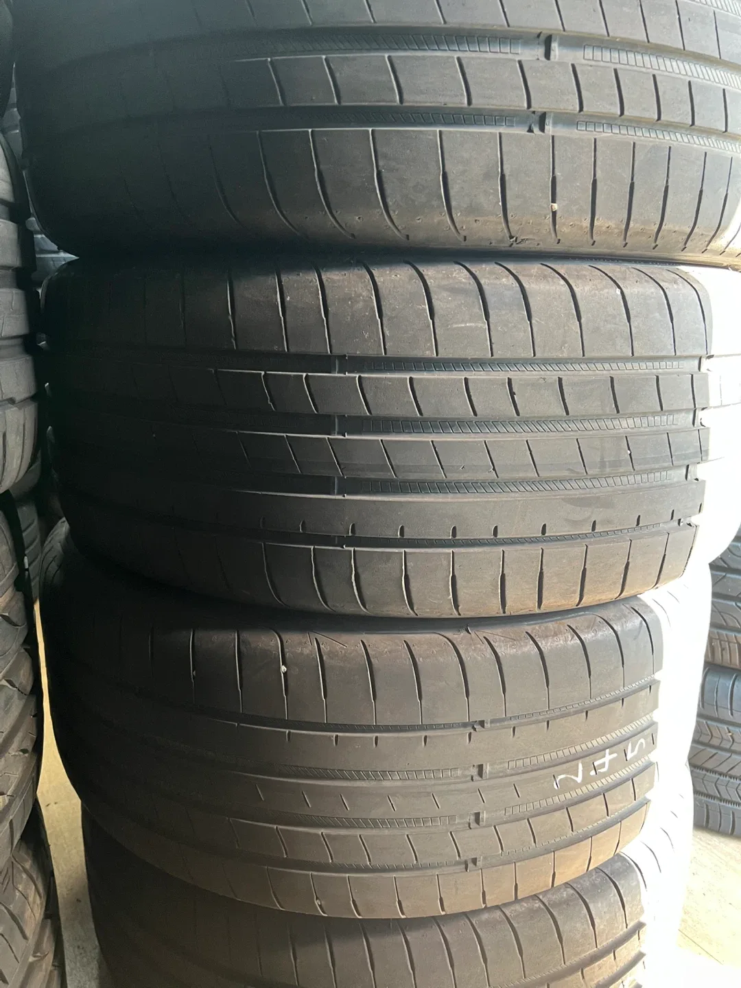 중고타이어 245 45 18 일괄판매