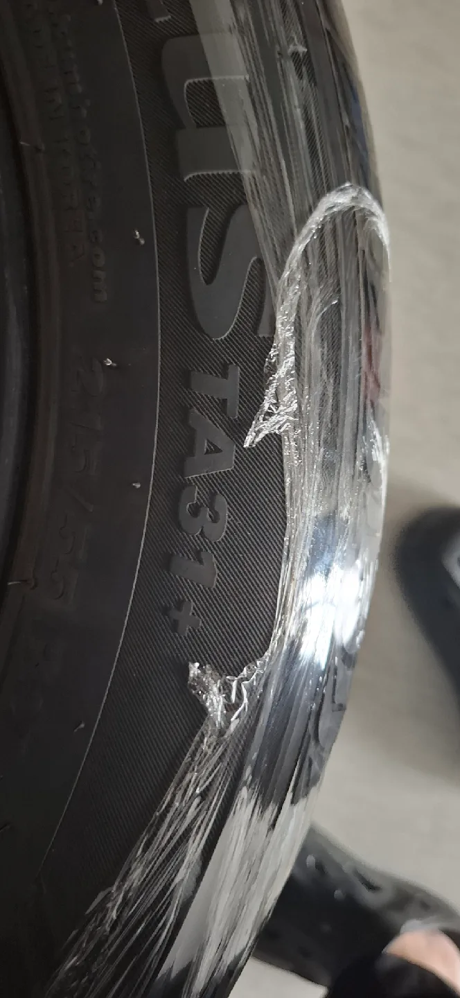 금호타이어 TA31+ 215/55R17 중고