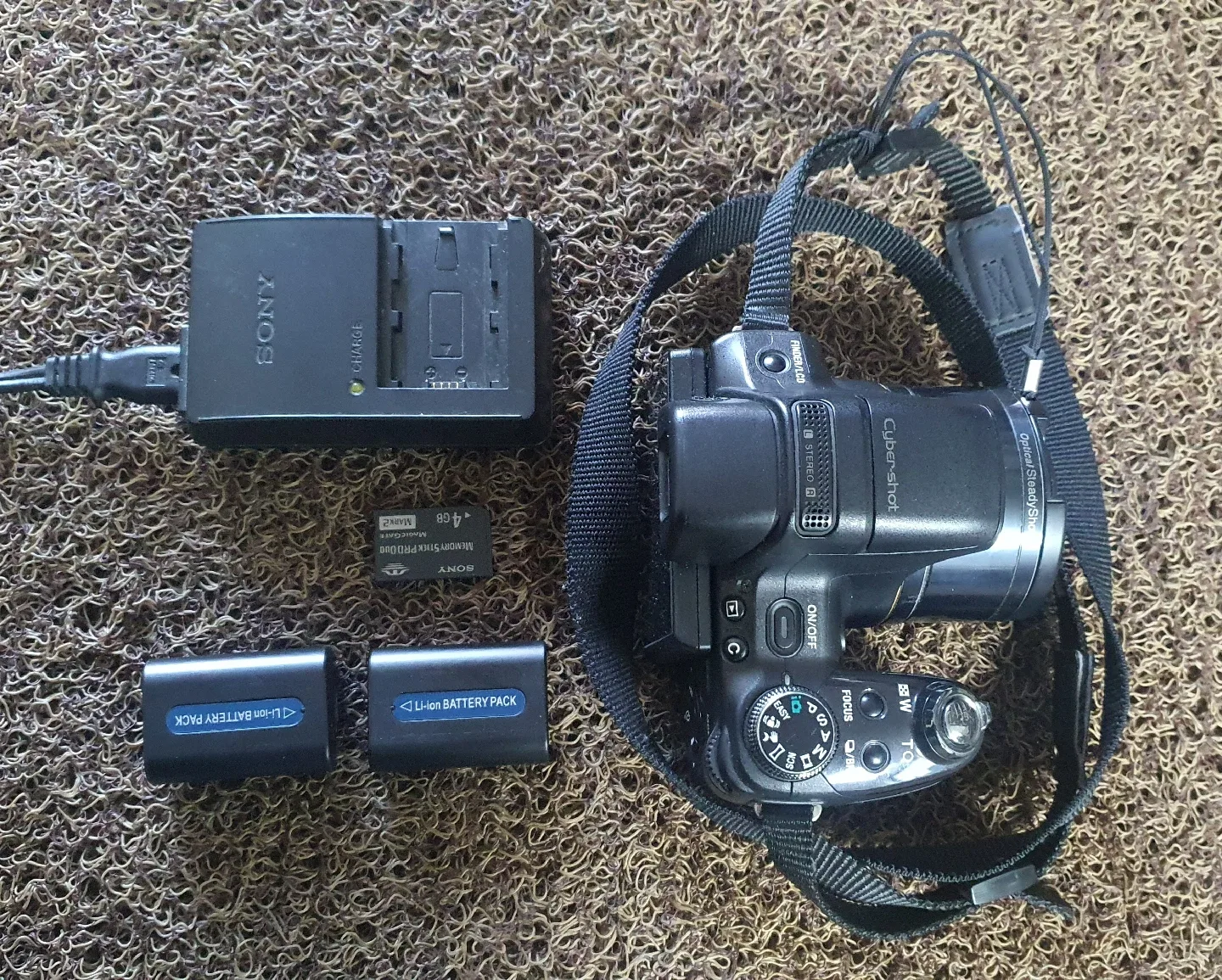디지털카메라 소니 DSC-HX1(컨버젼 줌렌즈 포함)