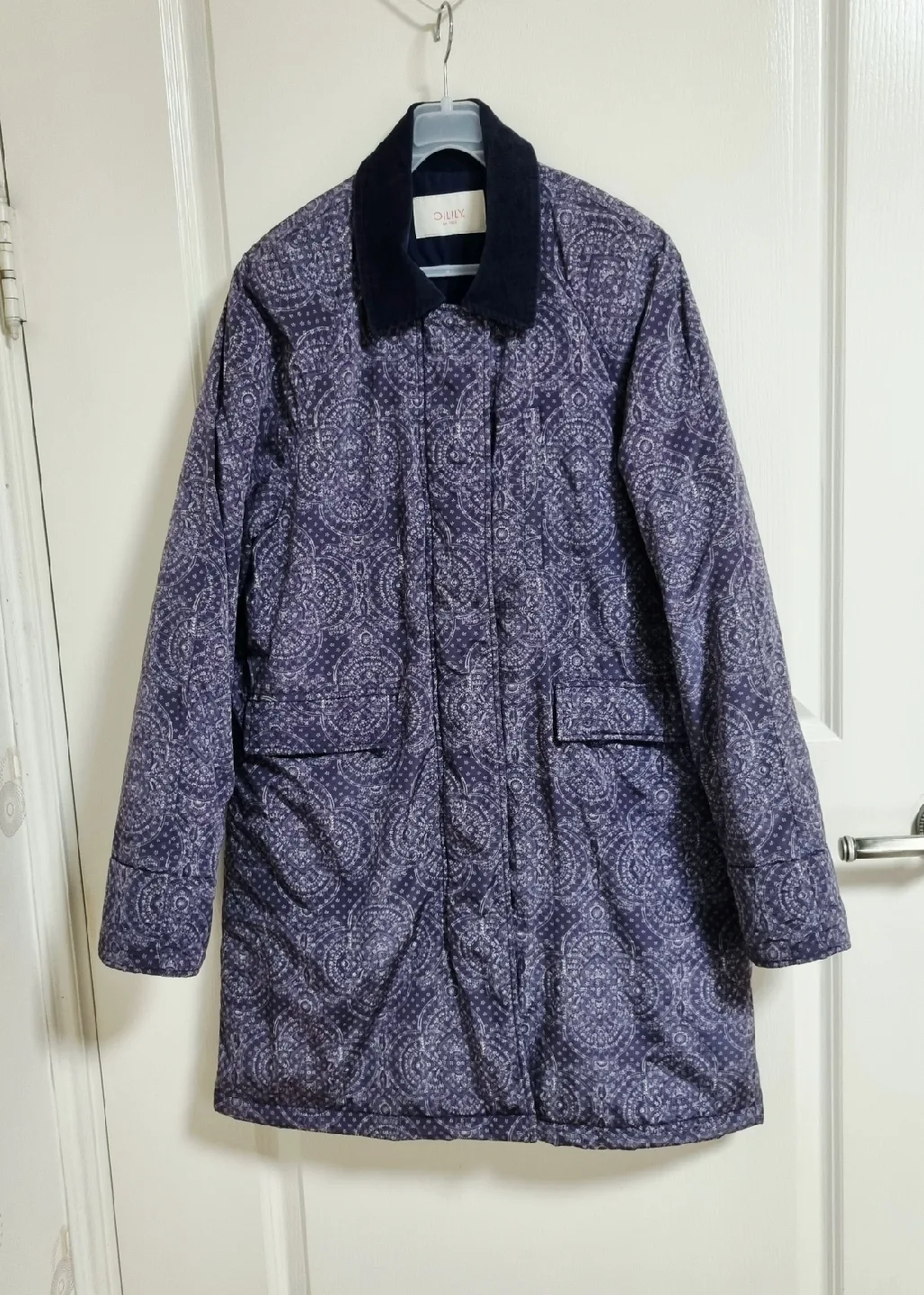 오일릴리 충전 롱 점퍼