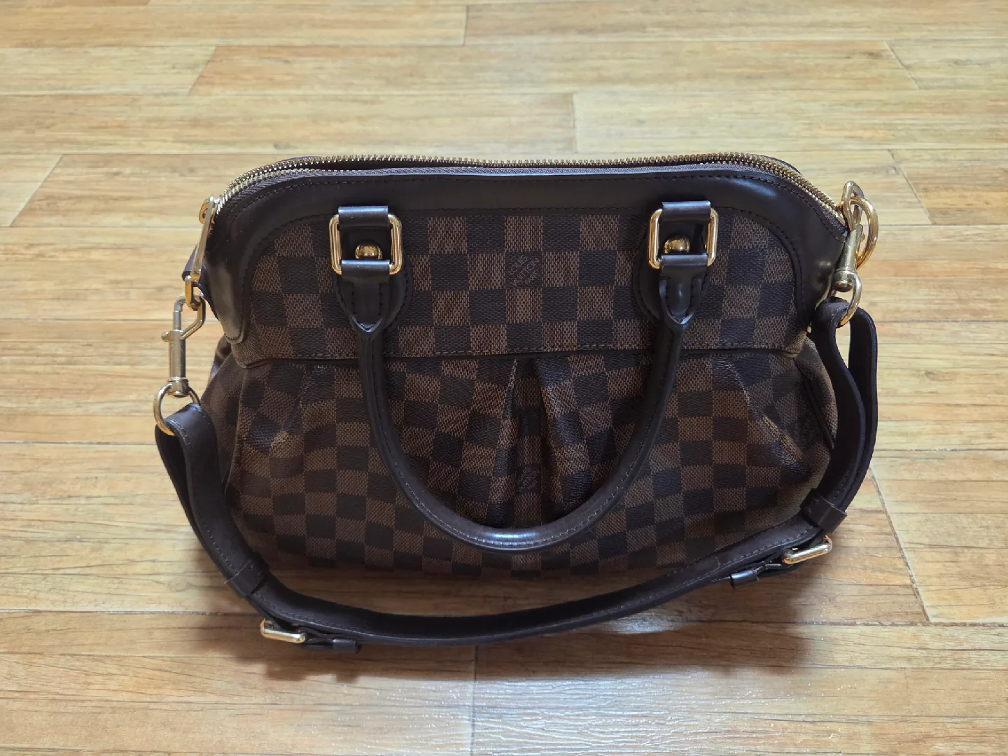 루이비통 다미에 트레비 PM 가방 여성 토트백 중고명품