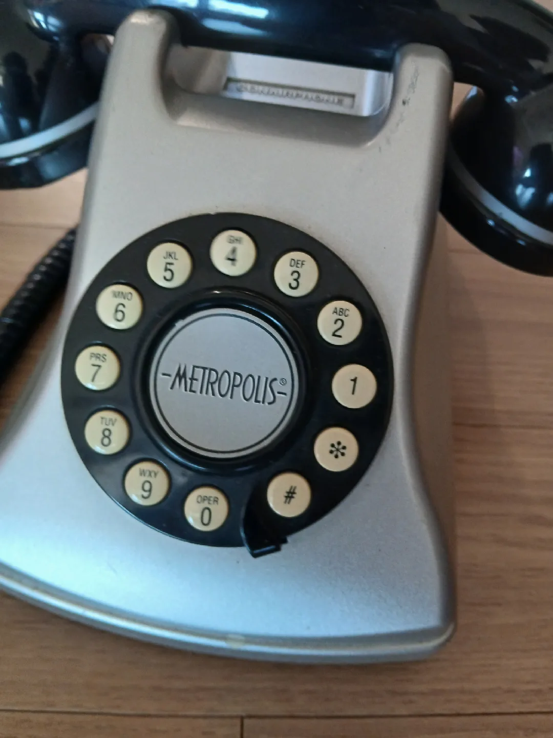 메트로폴리스 엔틱 다이얼 전화기