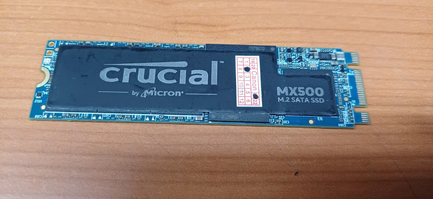 중고  m2 ssd500g crucial mx500