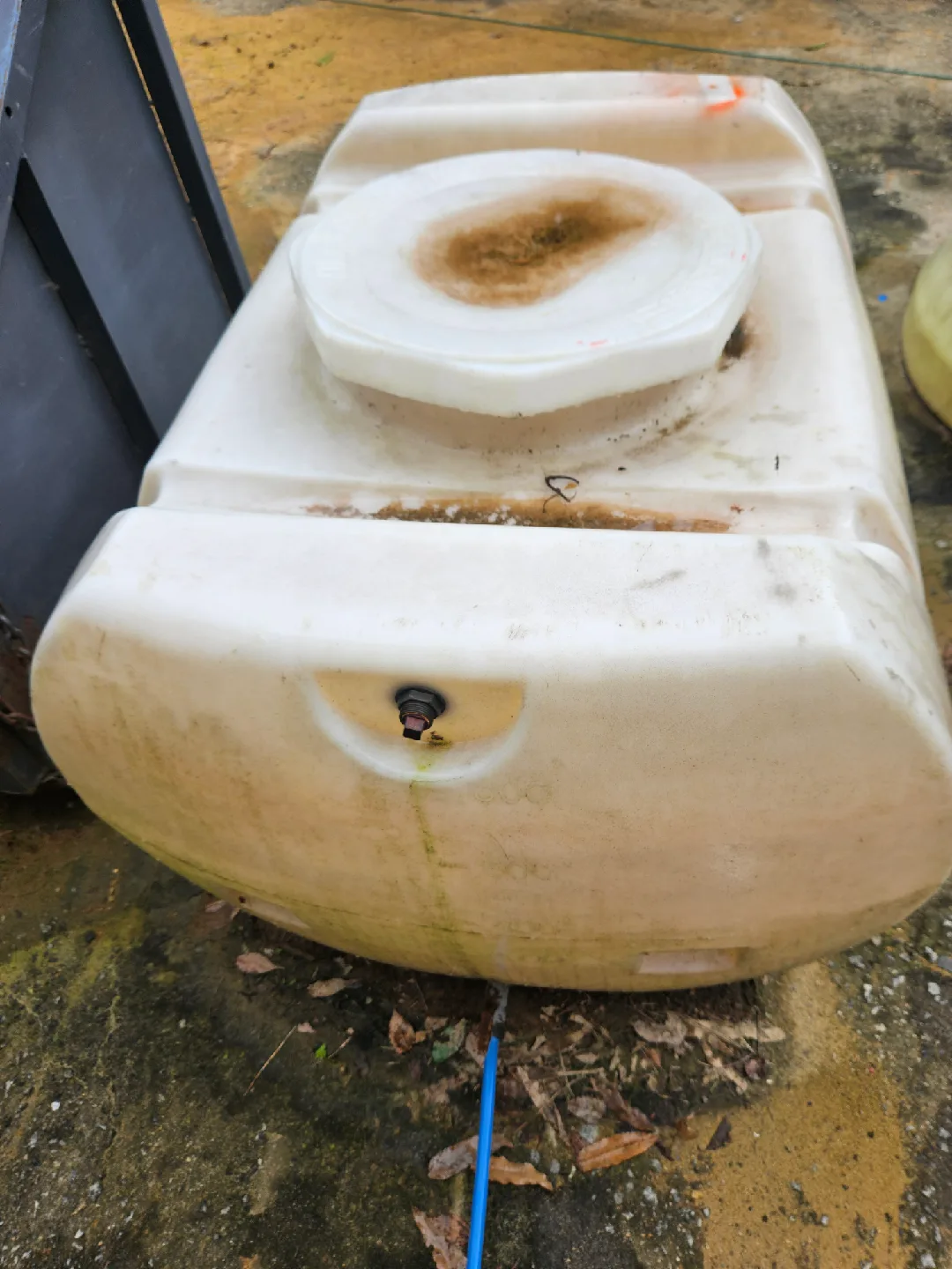 중고 물탱크 500L~600L