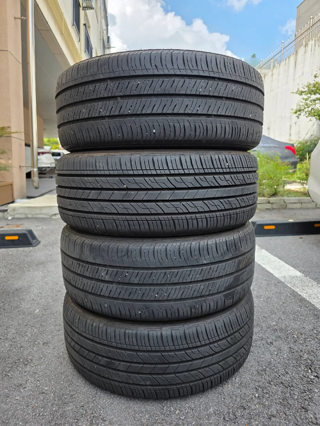 중고 타이어 4개