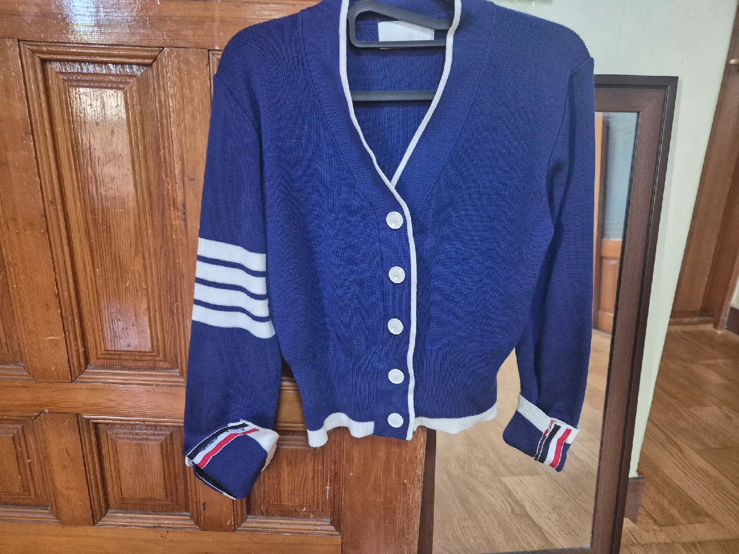 크롭 가디건  판매해요