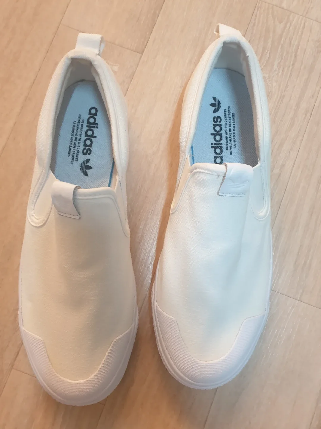 아디다스 니짜 슬립온 화이트