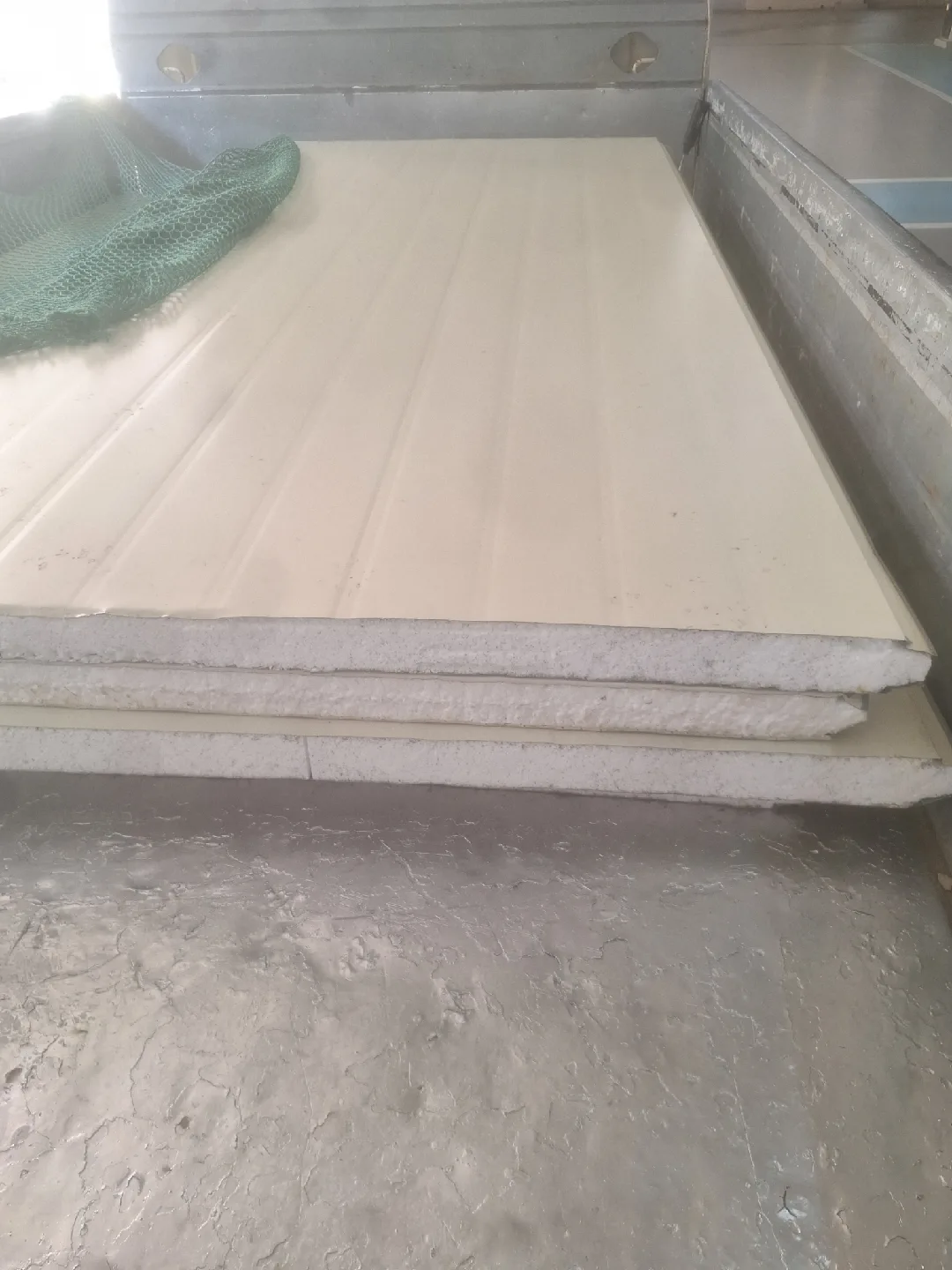 중고 샌드위치 패널 아이보리