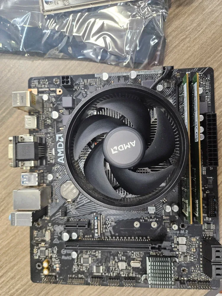 중고 메인보드 판매합니다. (CPU, 램 포함입니다.)