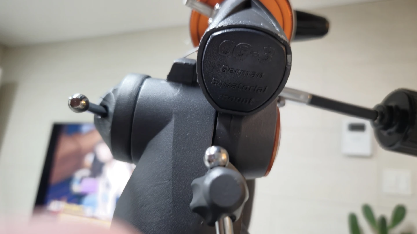 셀레스트론 AstroMaster 130EQ 천체망원경