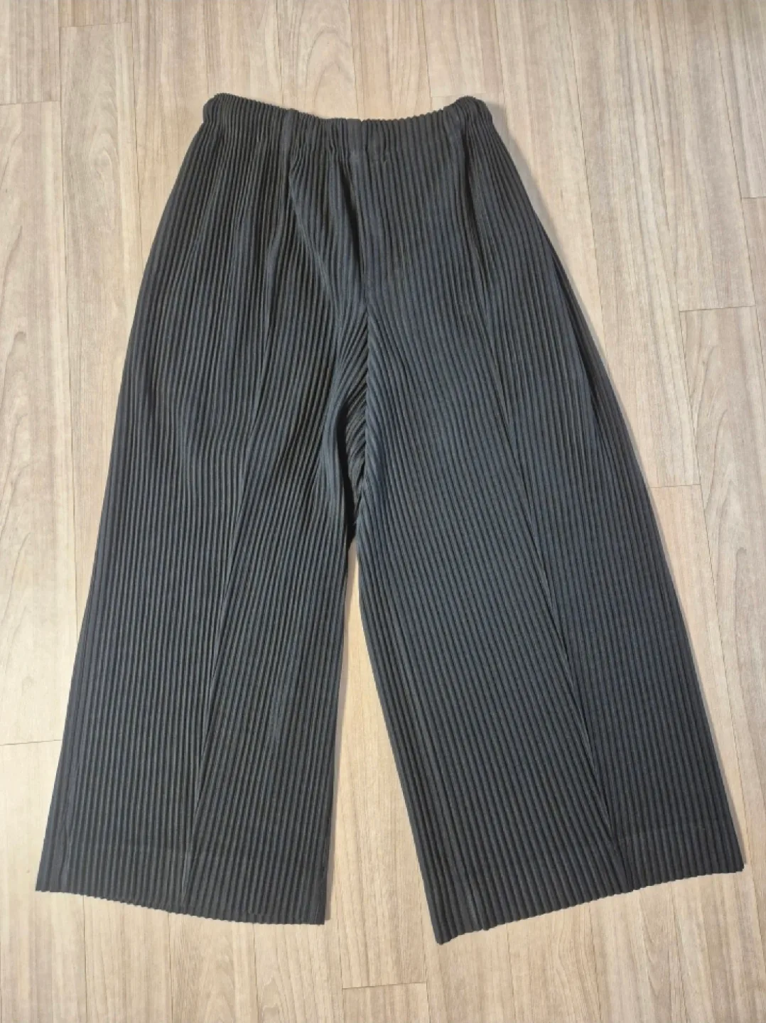 [마지막가격] 이세이미야케 플리츠 와이드 팬츠