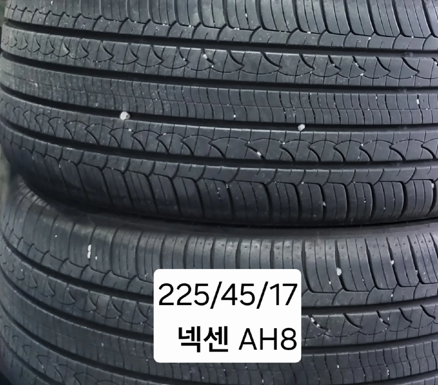 225/45/17 중고타이어 2개