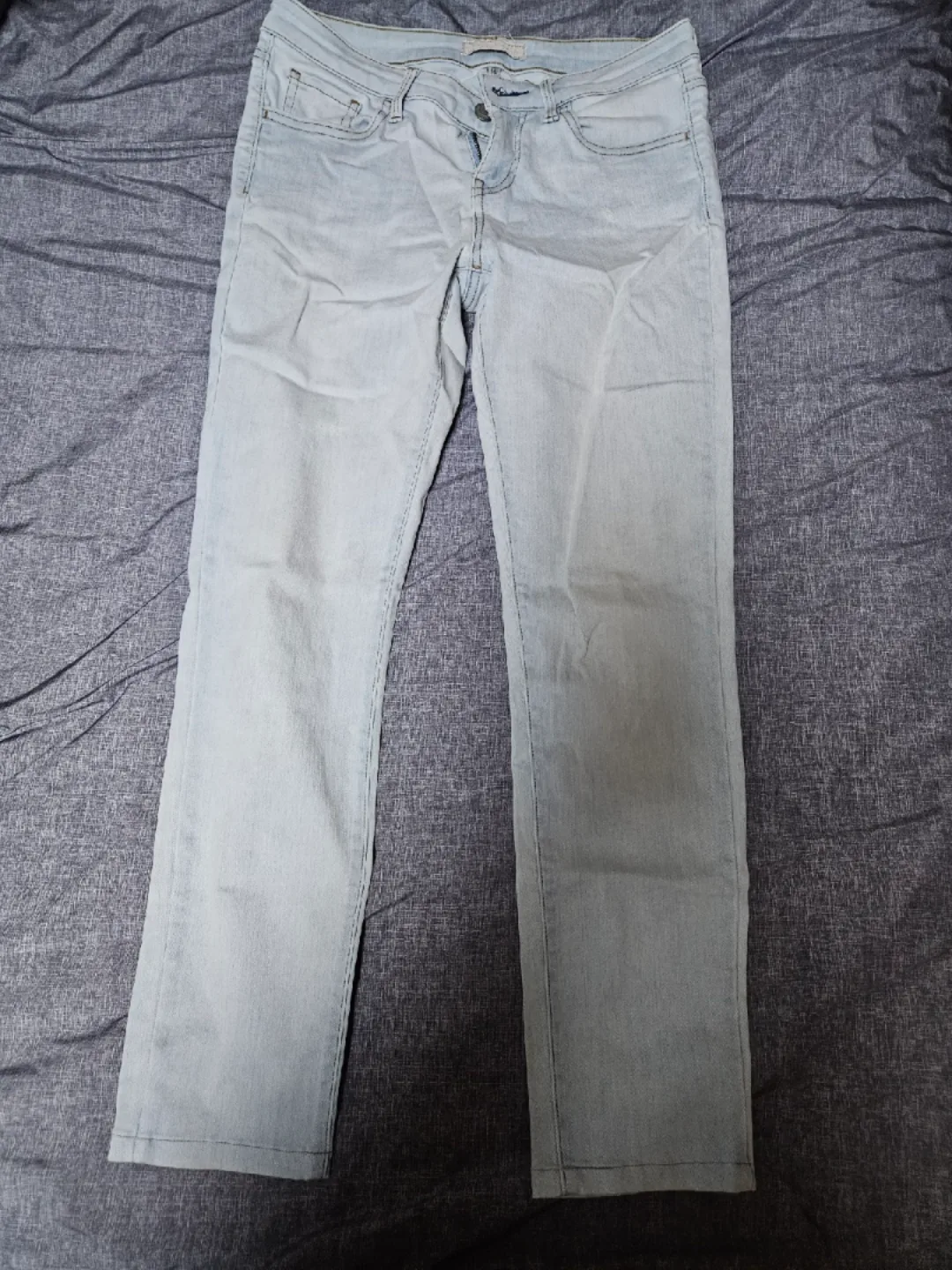 유니클로 연청 스키니 청바지 (중고)